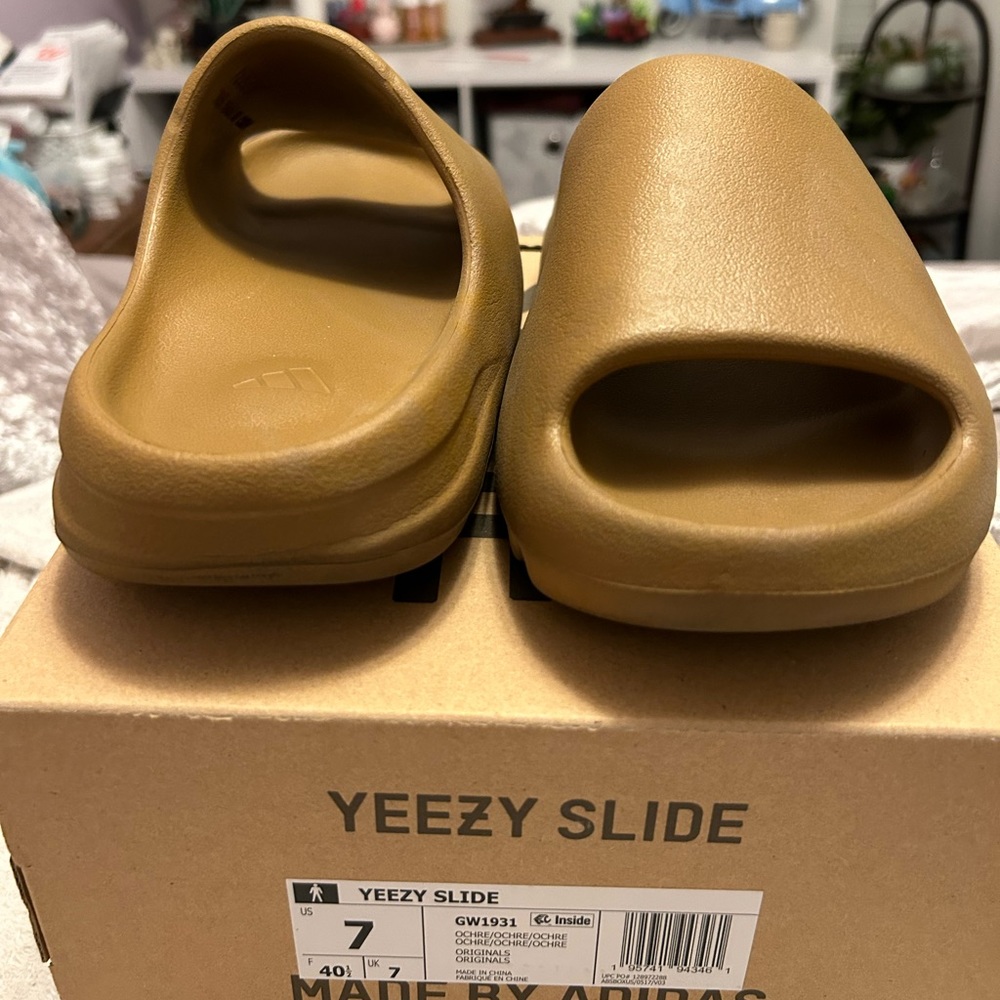 Adidas Yeezy Slides- Ochre